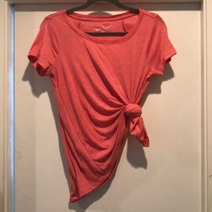 Side knot T-shirt👚😍